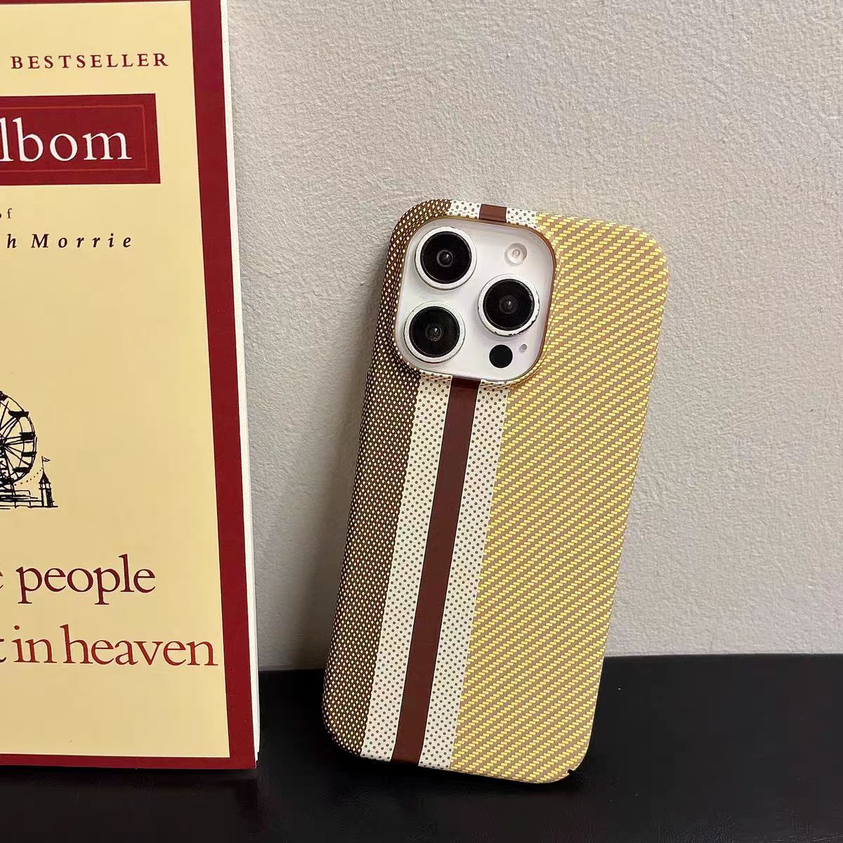 Minimalist Color-Block Carbon Fiber Pattern Phone Case